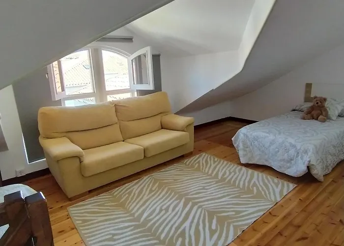 Duplex De 130m2 Al Lado De Playas De Cuchia *